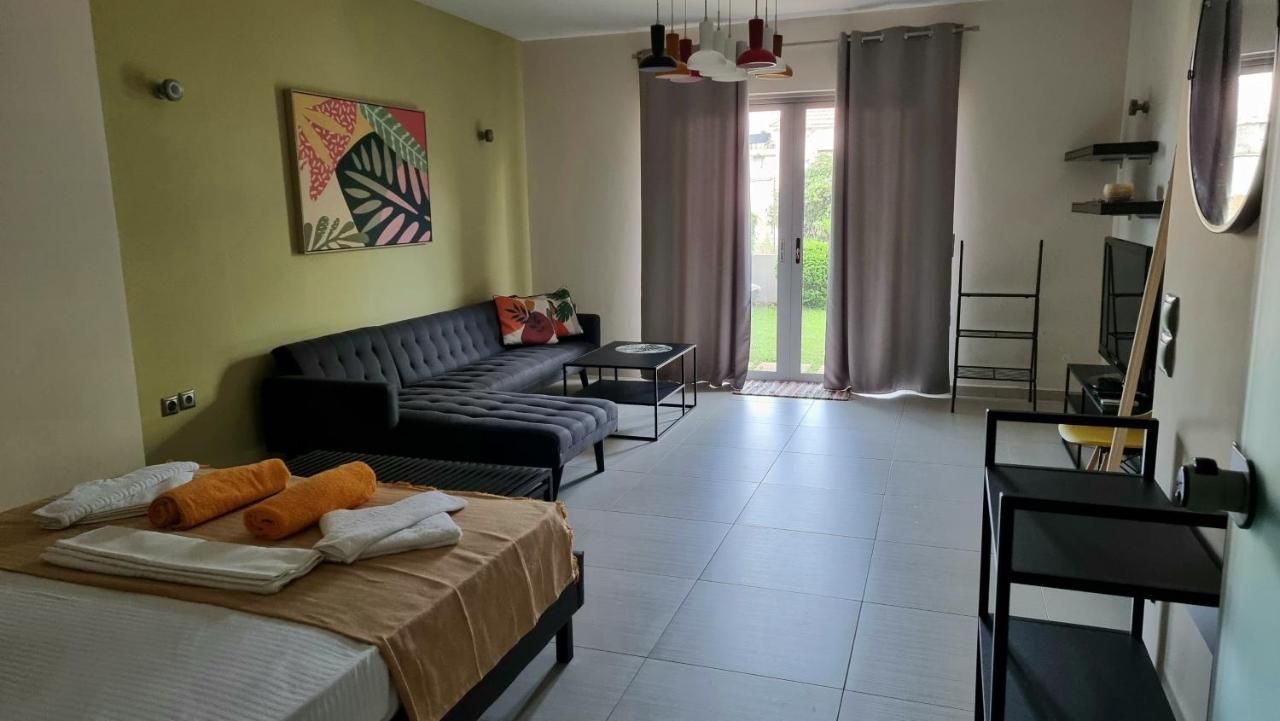Sandy Point Villas Chania Agia Marina  Bagian luar foto