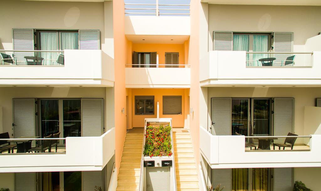 Sandy Point Villas Chania Agia Marina  Bagian luar foto